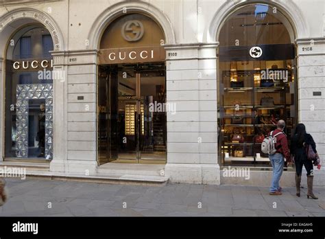 gucci buy online italy|gucci official shop.